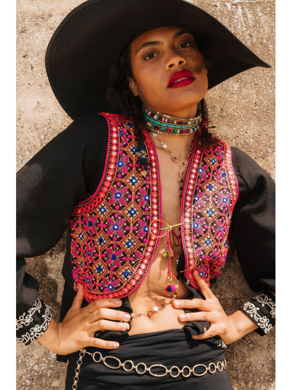Indriya Vest