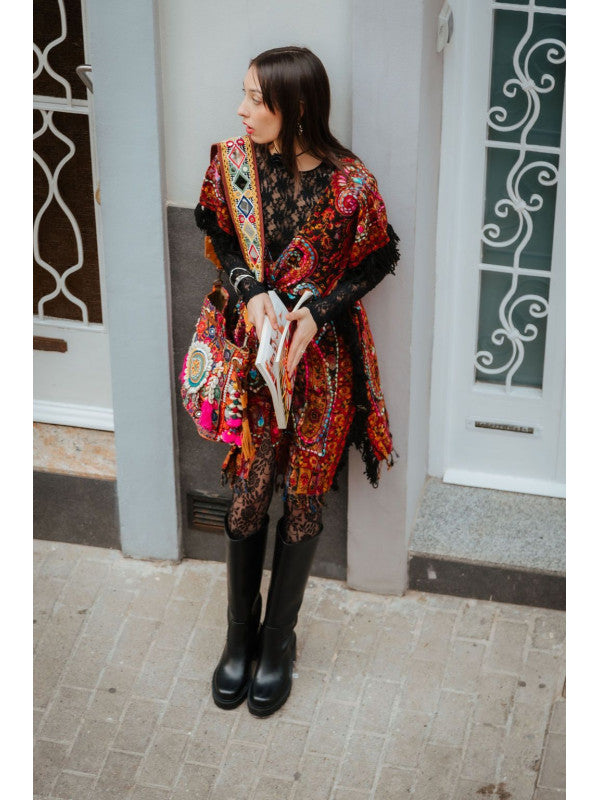 Kimono Uma embriodery