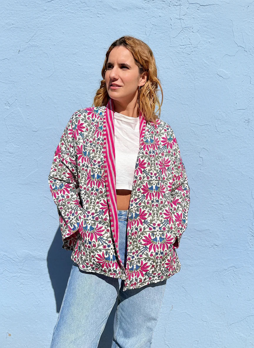 Chaqueta envolvente de algodón estampado