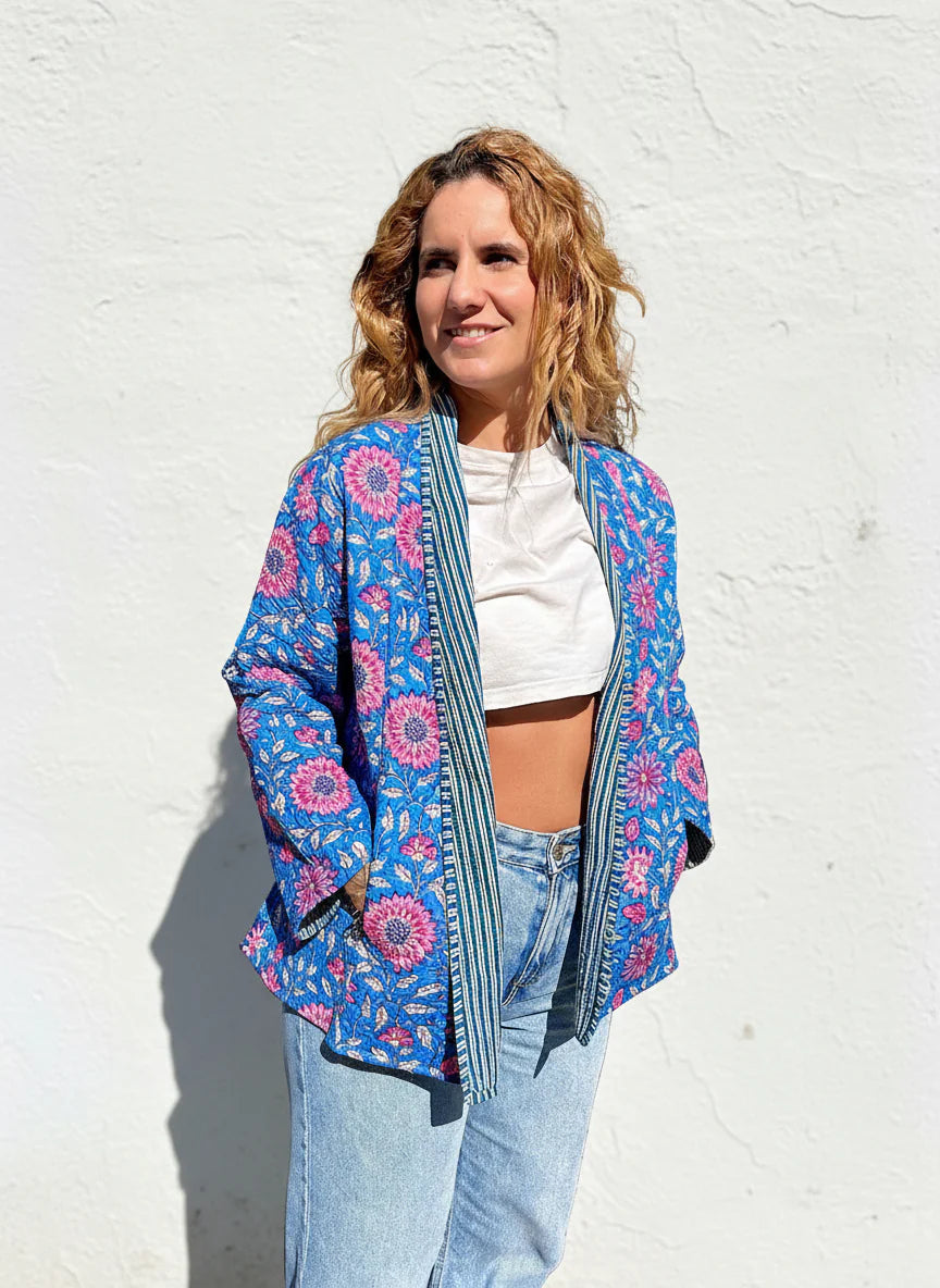 Chaqueta envolvente de algodón estampado