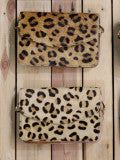 Bolso largo animal print.